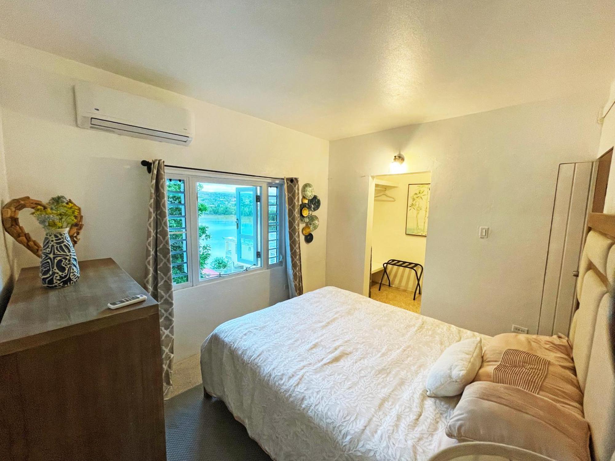 Palmeras Beach Apartments - Playa Santa Guanica Pokoj fotografie